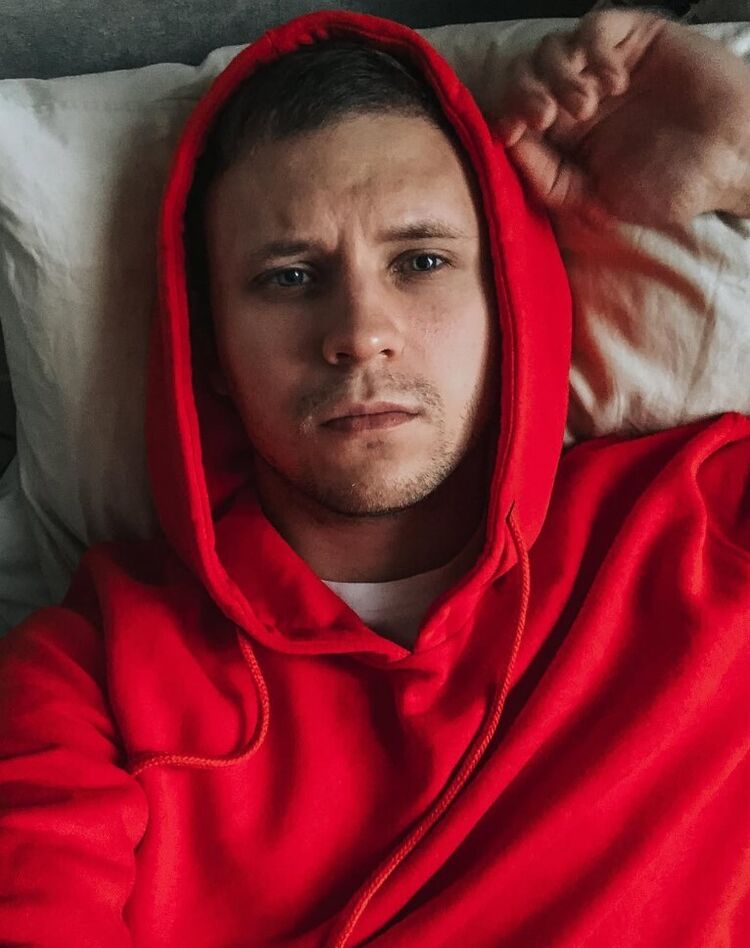 ���� 54863177 ������� �����, 33 ����, ���� ���������� � ������������