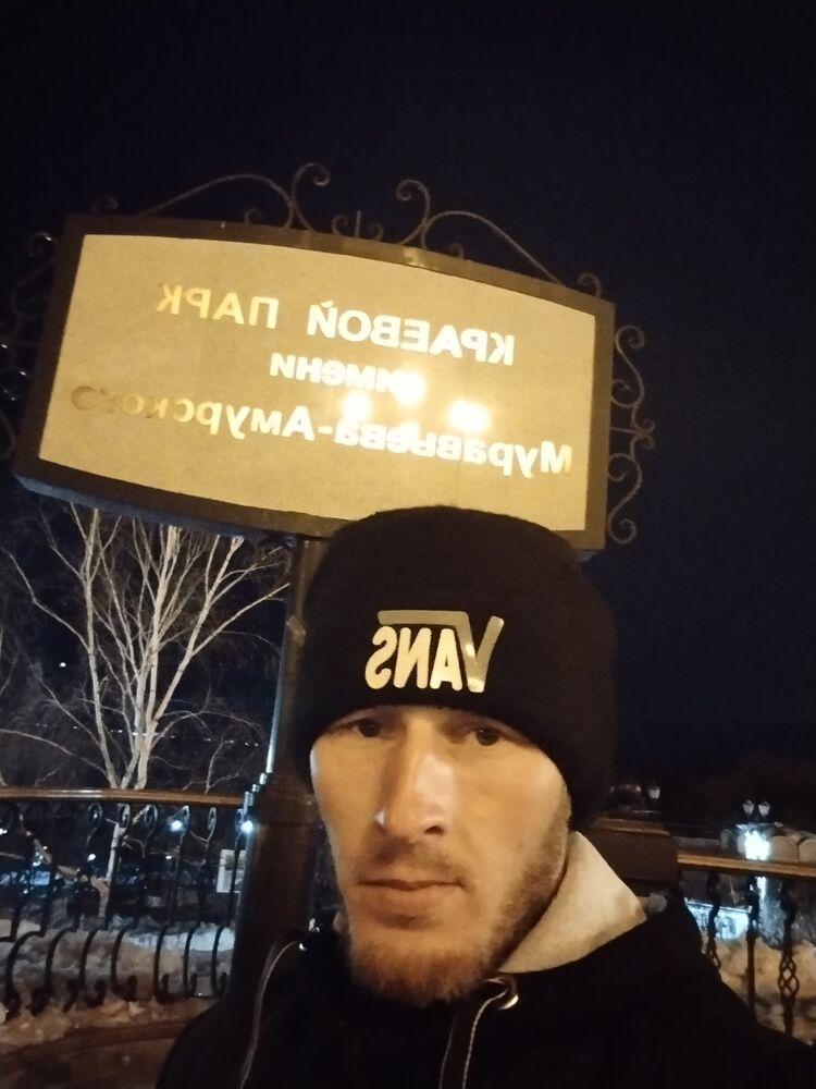  42697387  , 28 ,    