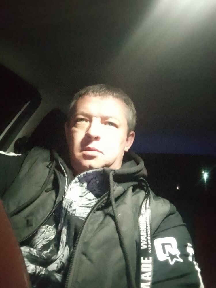  49740537  , 37 ,    --