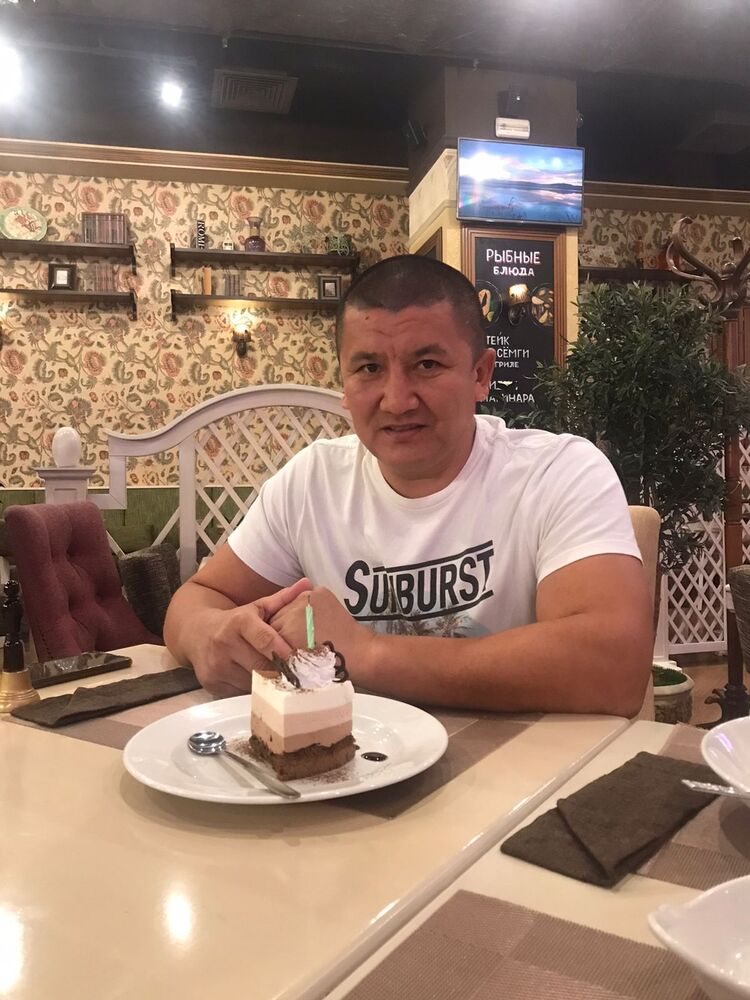  29757247  Bulat, 44 ,    