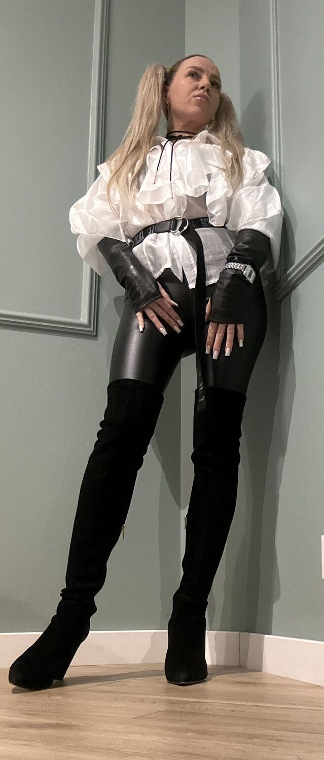 ���������� �����, ���� ������� Lesia, 39 ���, ������������ ��� c�������� ���������, ���������