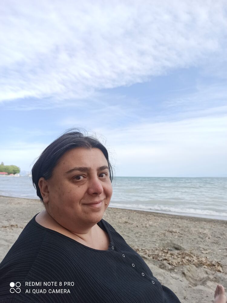  ,   Alla, 35 ,   ,   