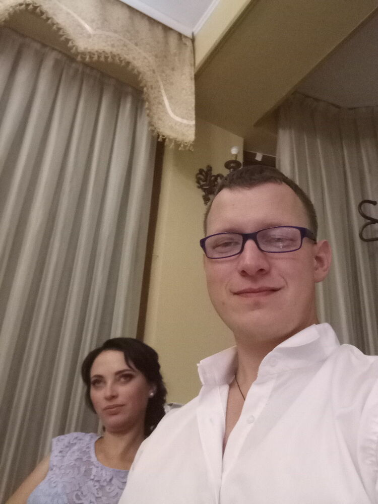  ,   Maxim, 41 ,   ,   , c 