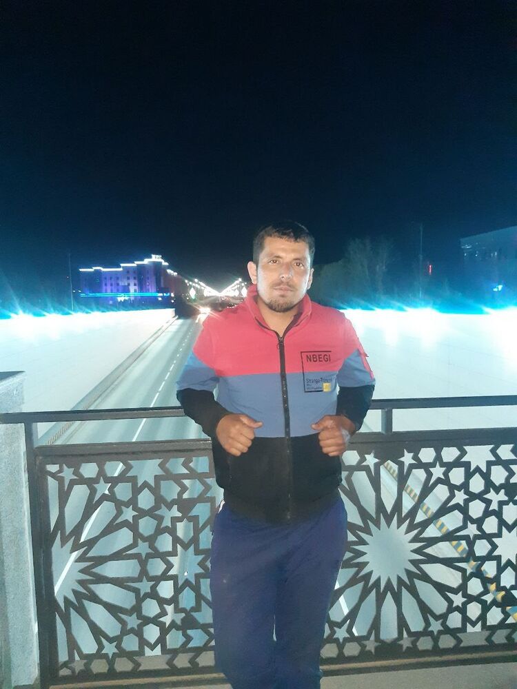  33645127  Sirojiddin, 31 ,    