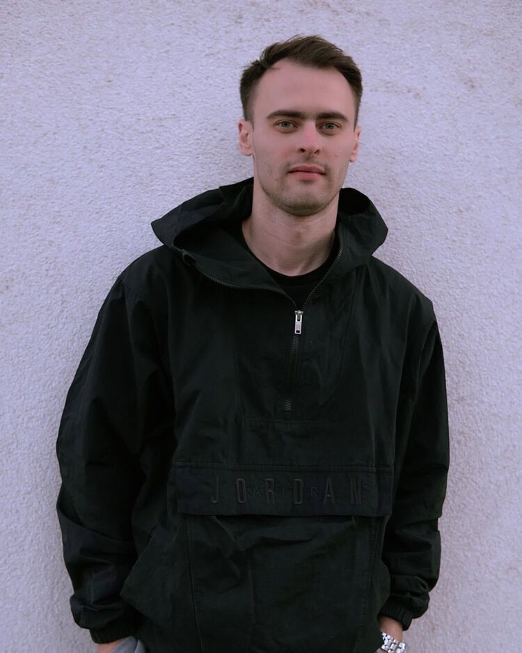 ���� 29867327 ������� �����, 37 ���, ���� ���������� � ������