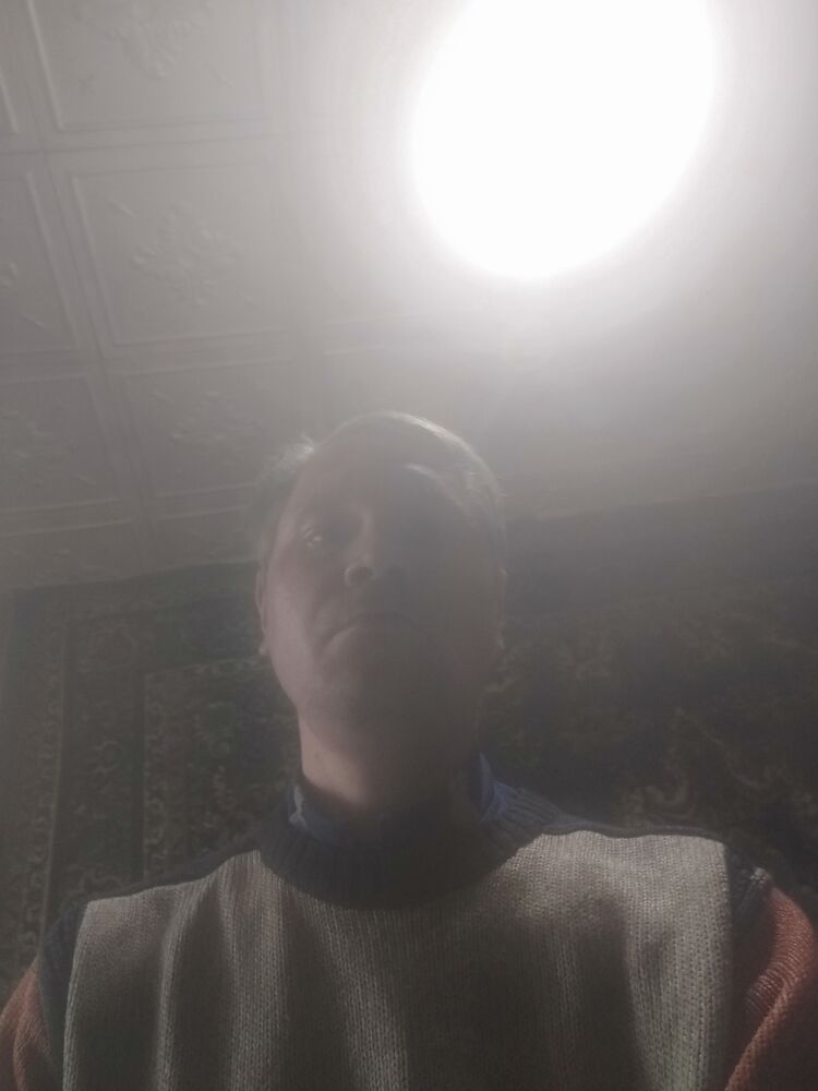  42845937  , 37 ,    