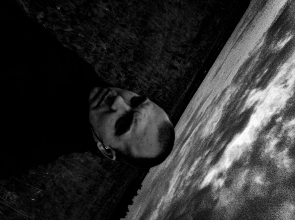 ���� 21349887 ������� Dead, 32 ����, ���� ���������� � �������������