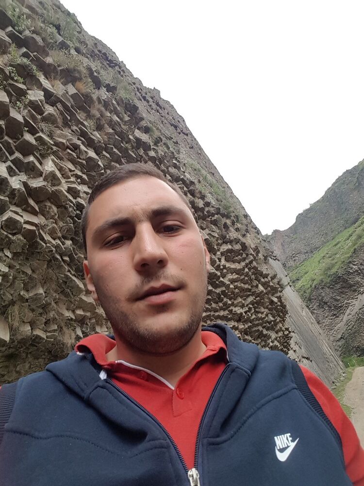 ���� 18648187 ������� Frunz, 32 ����, ���� ���������� � �������