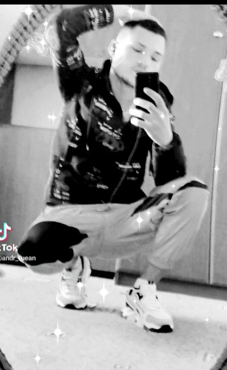  ,   Andrei, 23 ,   ,   