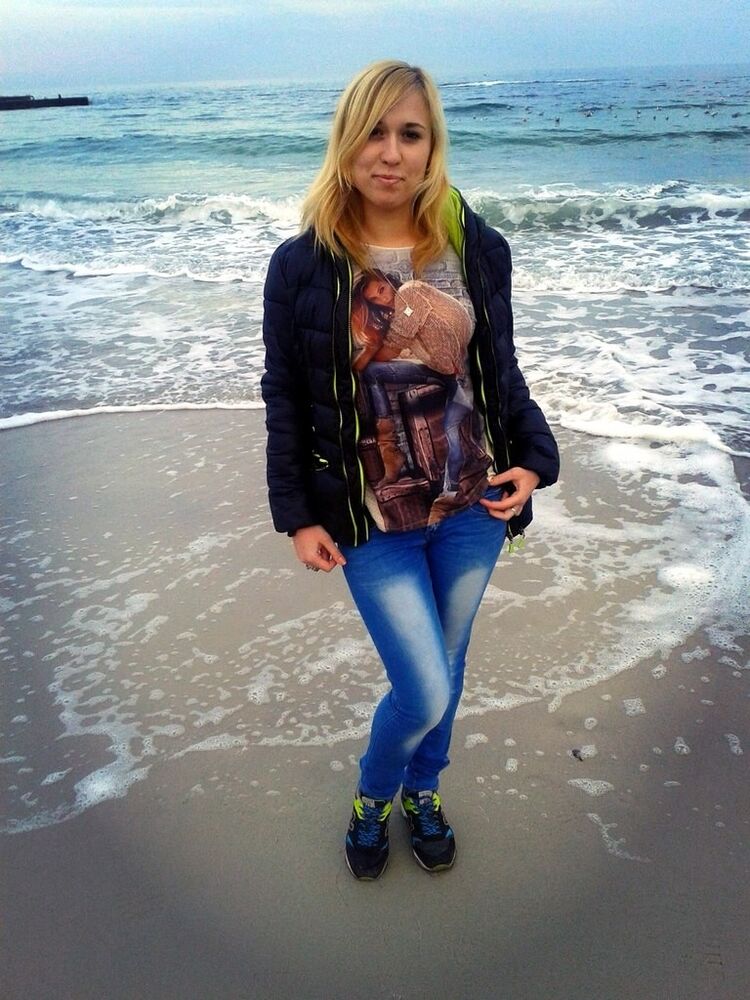  6232337  Vika, 35 ,    