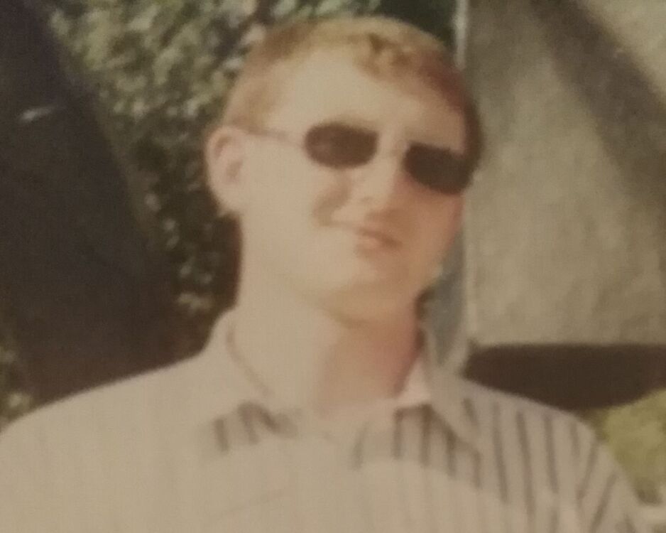  41986917  , 49 ,    
