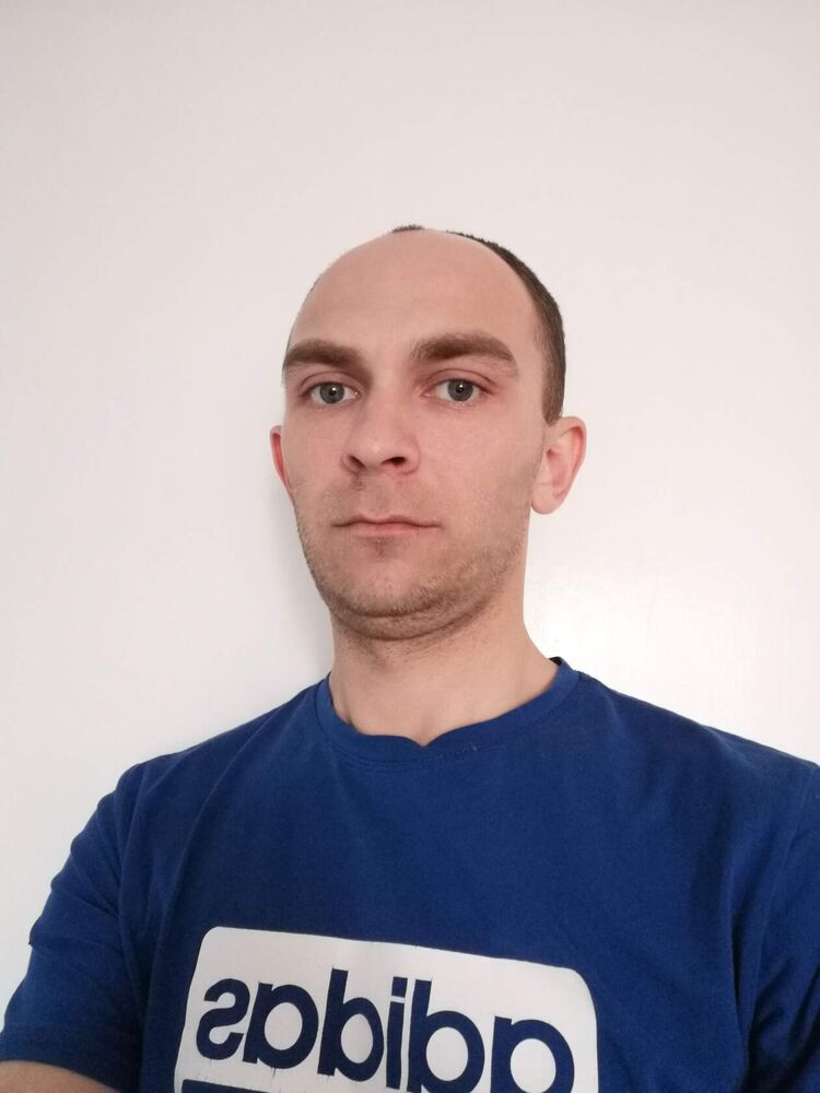  30355137  Slava, 37 ,    