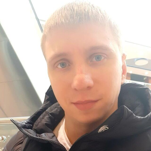  44333057  Sergei, 32 ,    