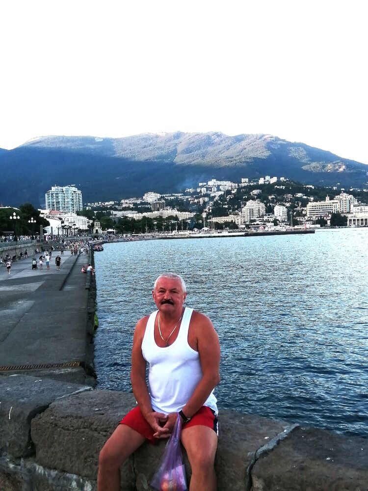  -,   Nikolay, 65 ,   ,   , c 