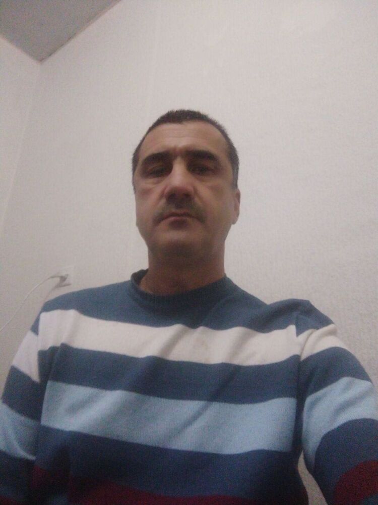  47476967  , 53 ,    