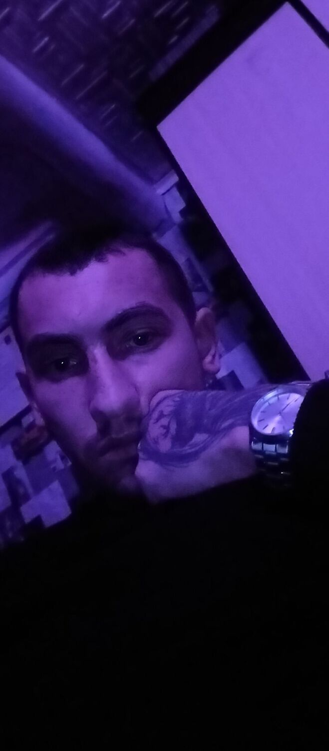  51563997  , 26 ,    --