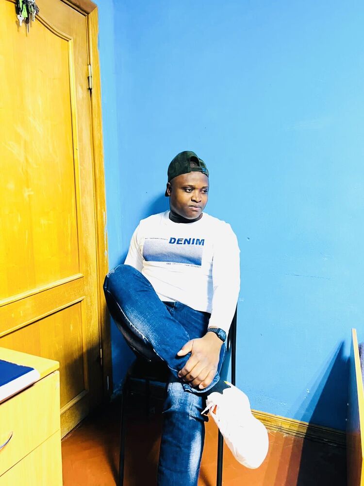 ���� 33055707 ������� ������, 36 ���, ���� ���������� � �����-����������