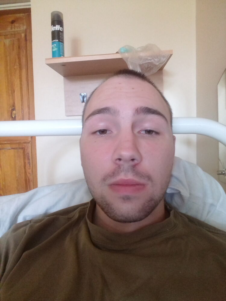  51839907  , 21 ,    