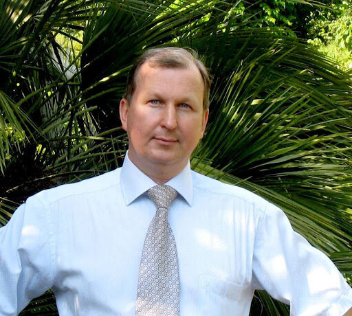  50660347  Daniel, 60 ,    