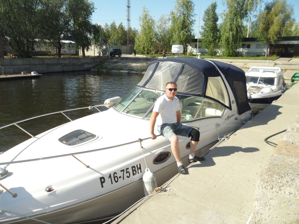  7105467  SERGEI, 38 ,    
