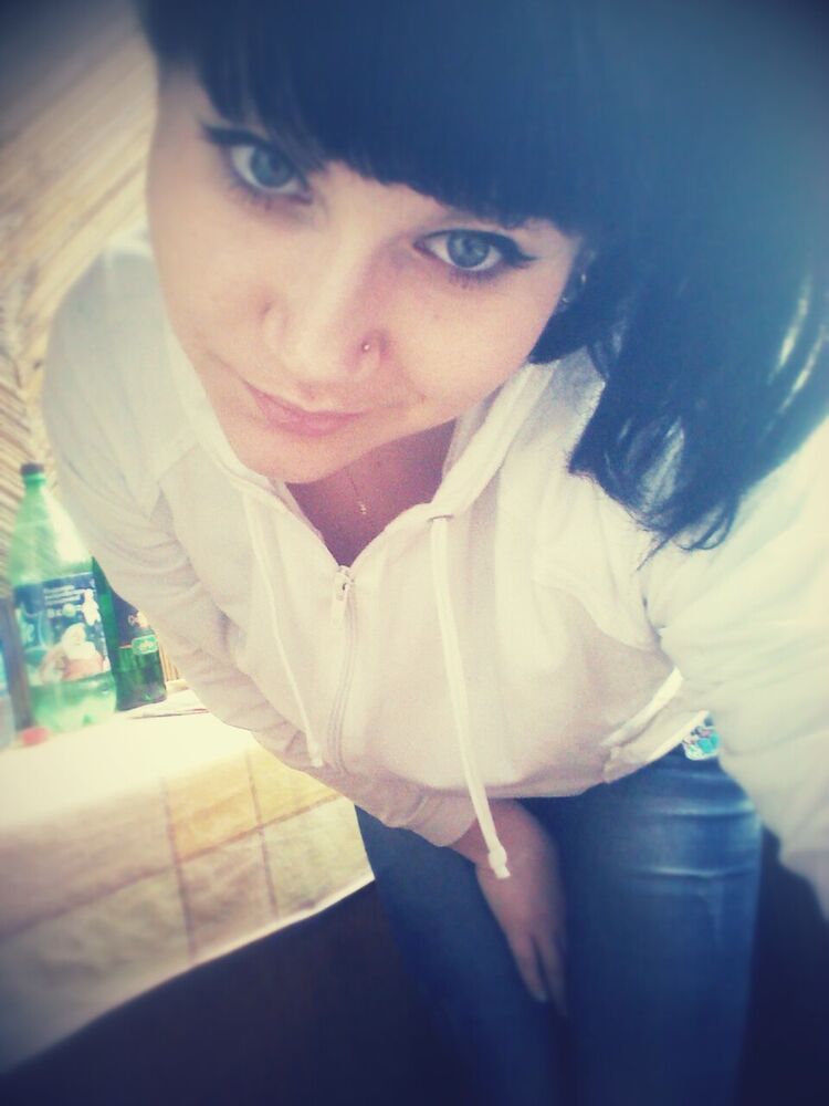  5745767  Nastena, 32 ,    