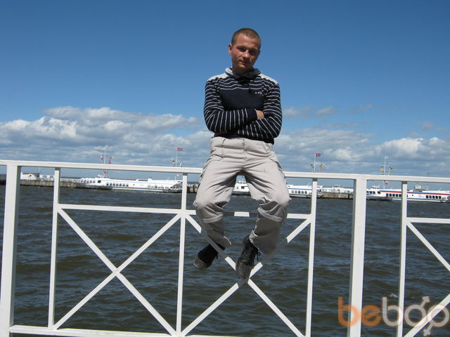  935717  Lexa, 37 ,    -