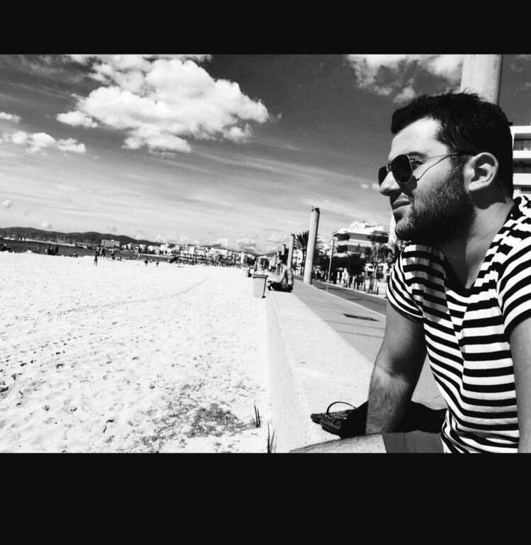  23499487  David, 33 ,    