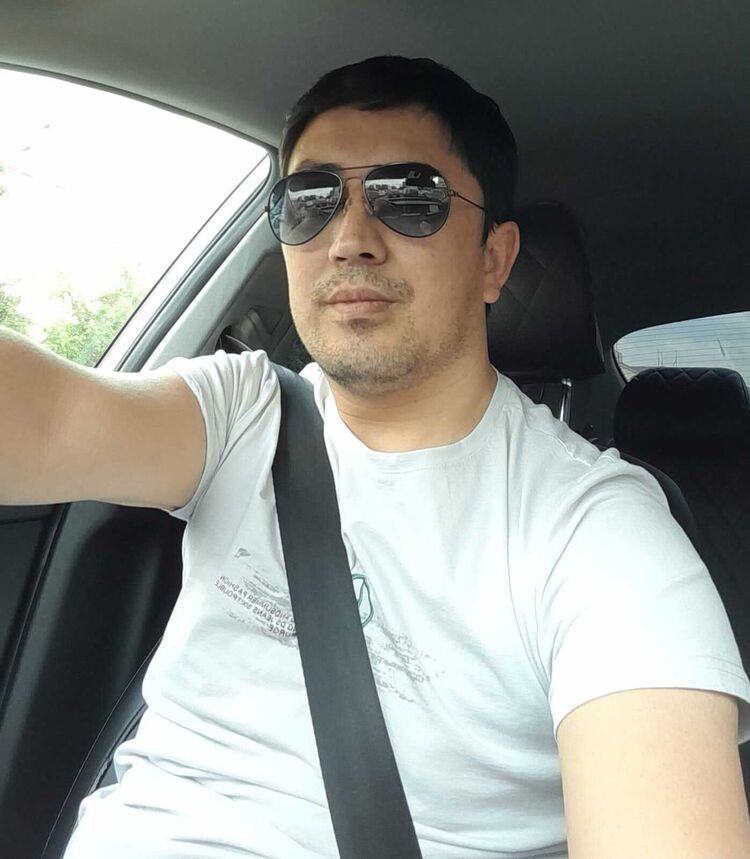  34895537  Ilhom, 38 ,    