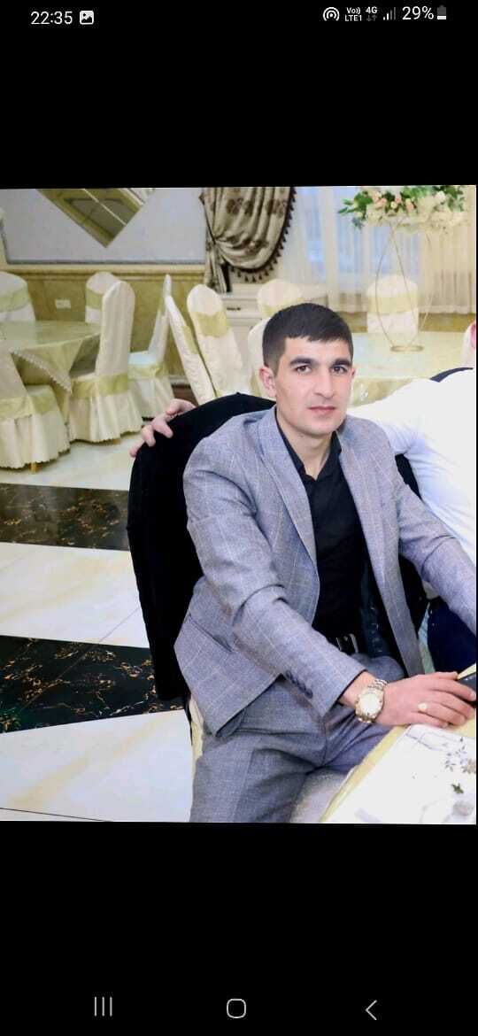  ,   Erik, 27 ,   ,   