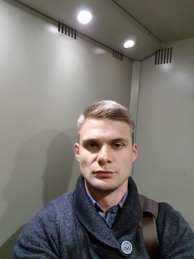  --,   , 33 ,     , c 
