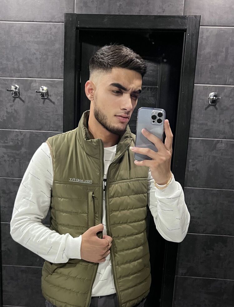  ,   , 24 ,   ,   