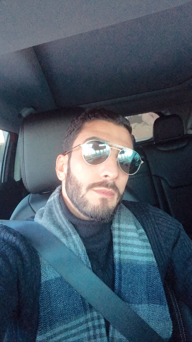  ,   Mounir, 28 ,   ,   