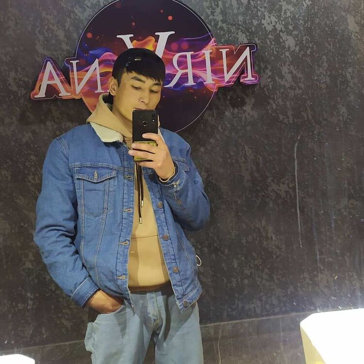  34028647  , 27 ,    