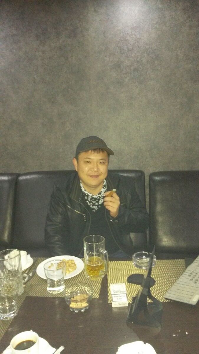 ,   Alex, 40 ,   