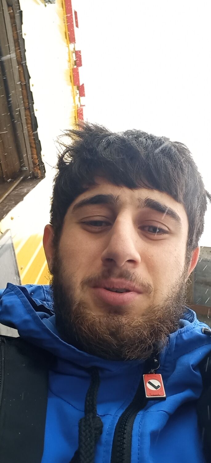  ,   Armen, 22 ,   ,   