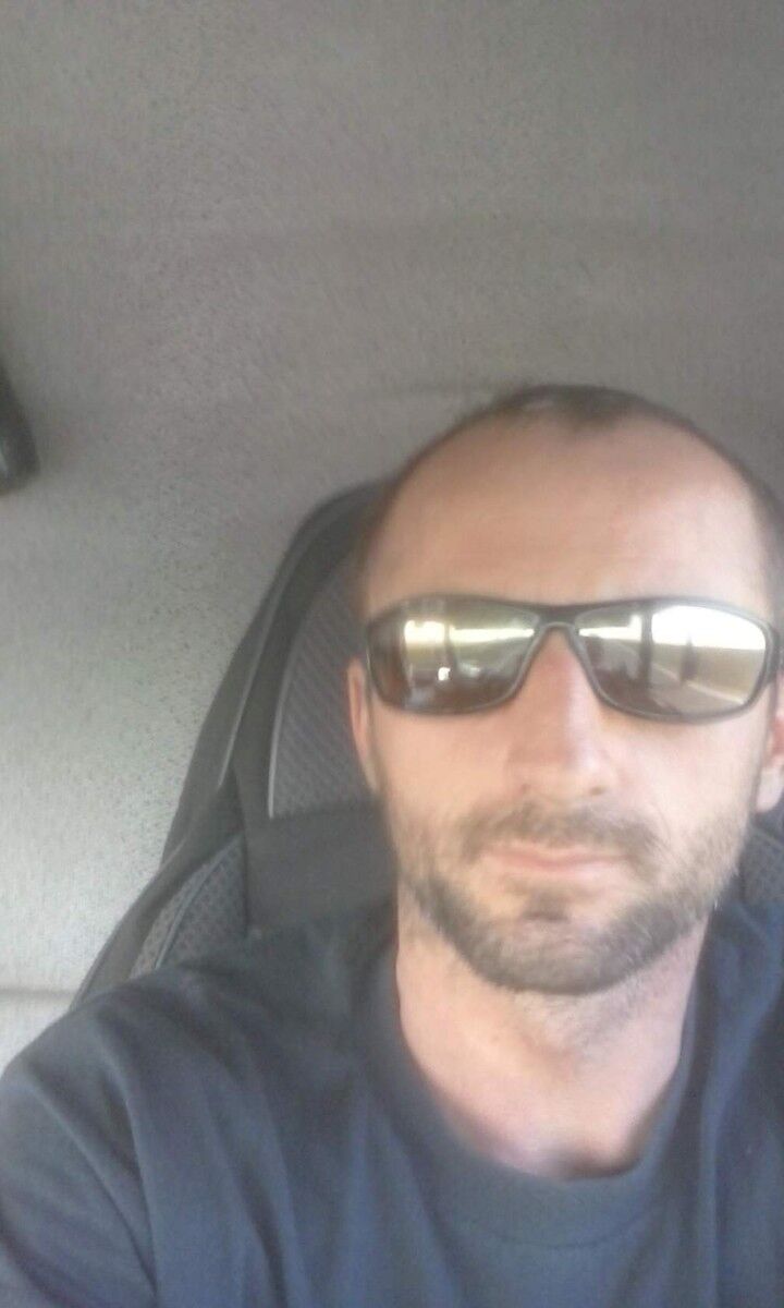  9766347  , 40 ,    