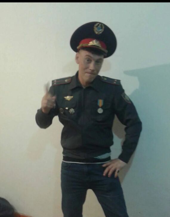  49792747  , 38 ,    