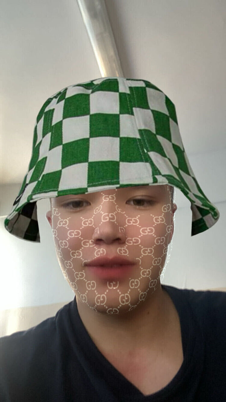  27270647  , 23 ,    -