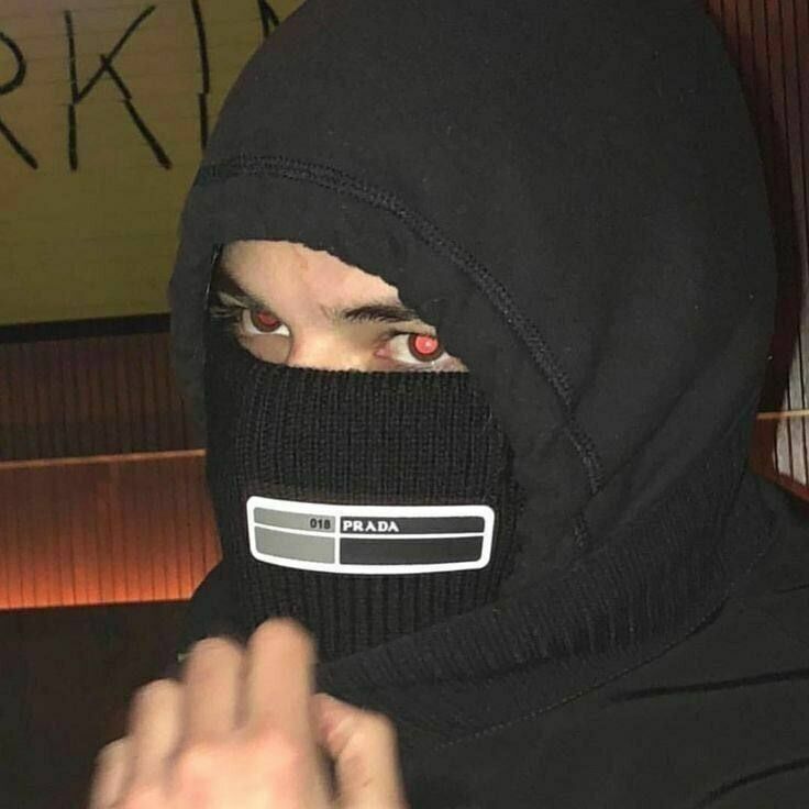  43470307  Maksim, 25 ,    