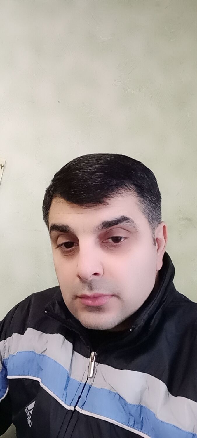  42900147  , 44 ,    