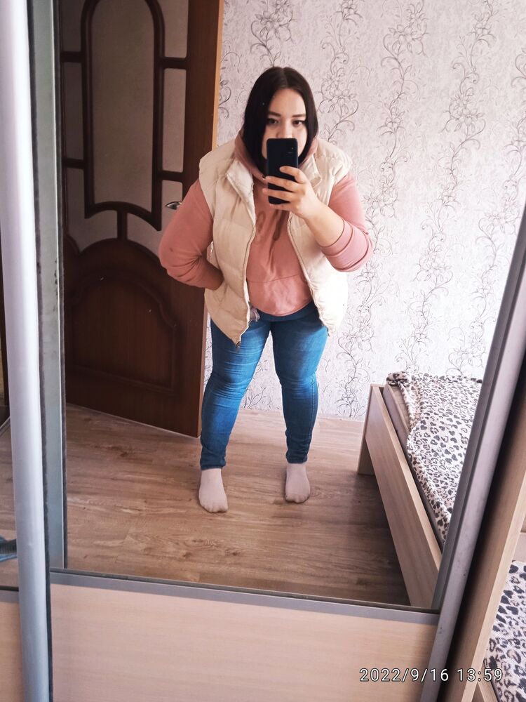  30043037  Asya, 24 ,    