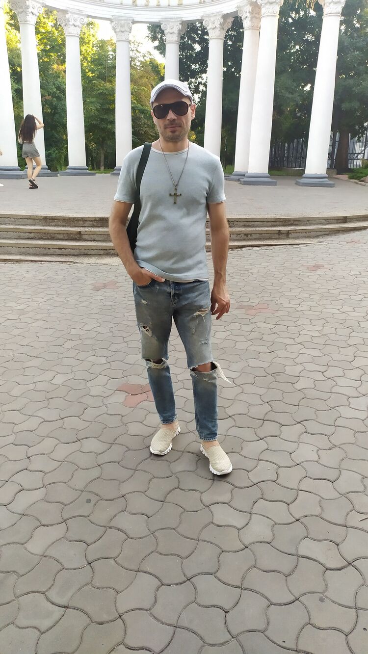  45777747  , 42 ,     