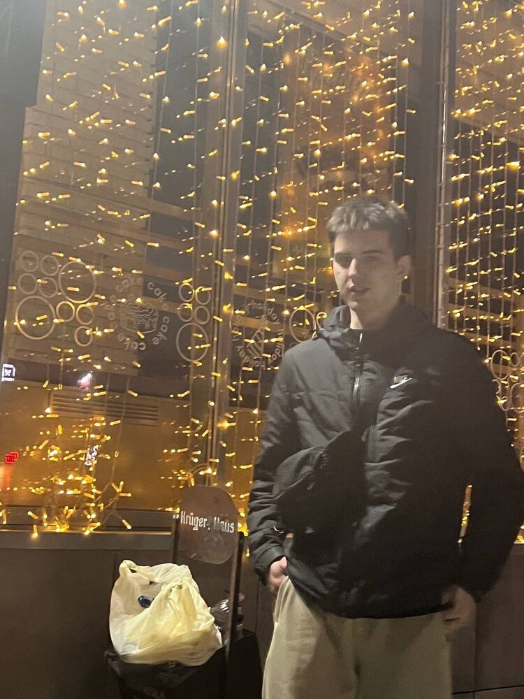 ���� 42995667 ����� ������, 19 ���, ���� ���������� � ������������