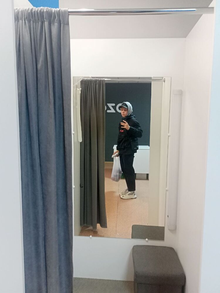  46575937  , 19 ,    
