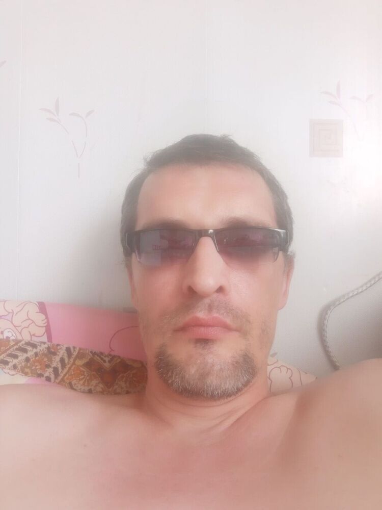  23413067  , 44 ,    