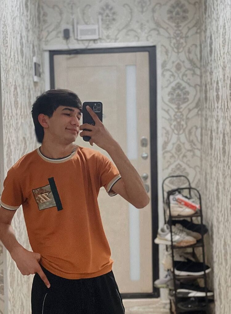  53044977  Dovud, 19 ,    