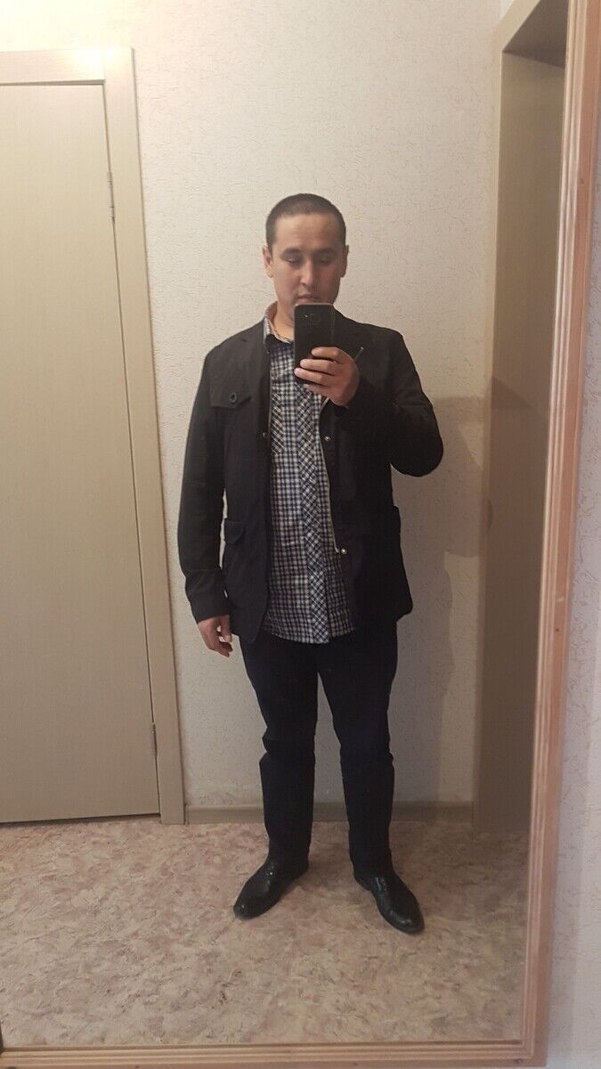  20027827  , 42 ,    