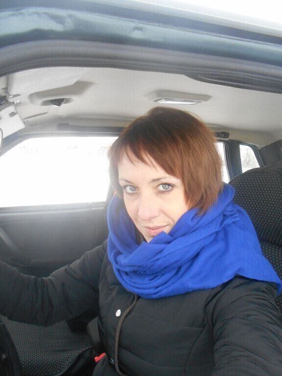  45856067  Lena, 41 ,    
