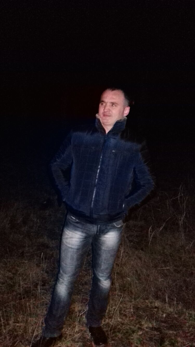  28304677  , 43 ,    