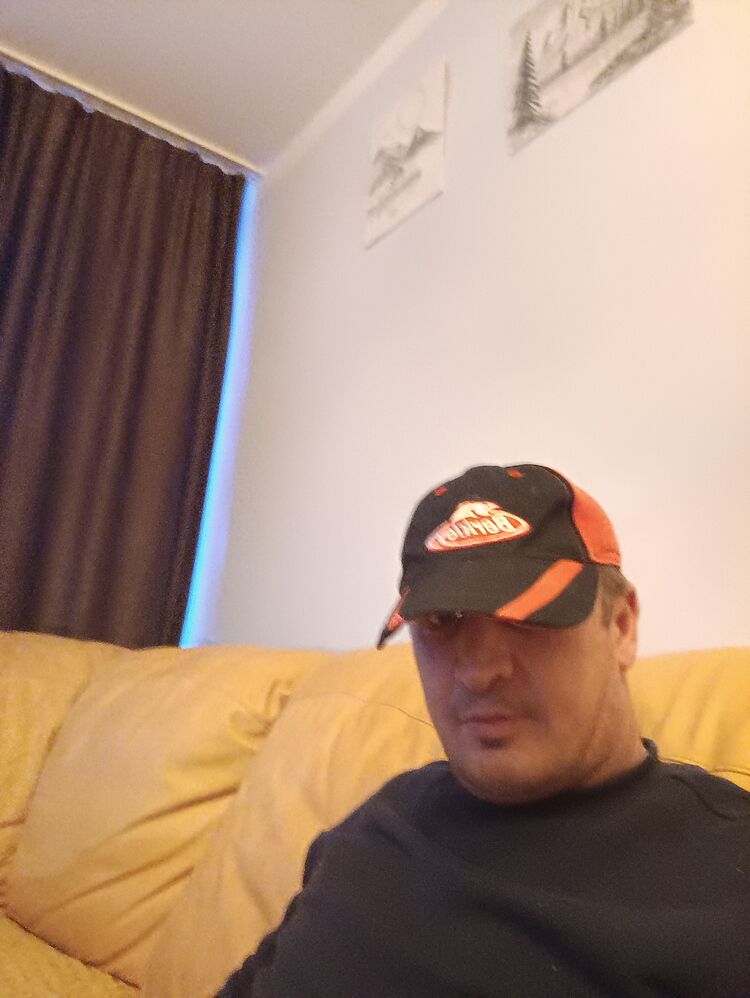  40595067  , 43 ,    